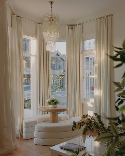 Thumbnail of daz8k-st3fd-02679d7d34e9488a 1