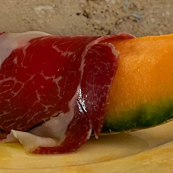 Thumbnail of p-ce8jm6nnmic-0390de5763544004 1