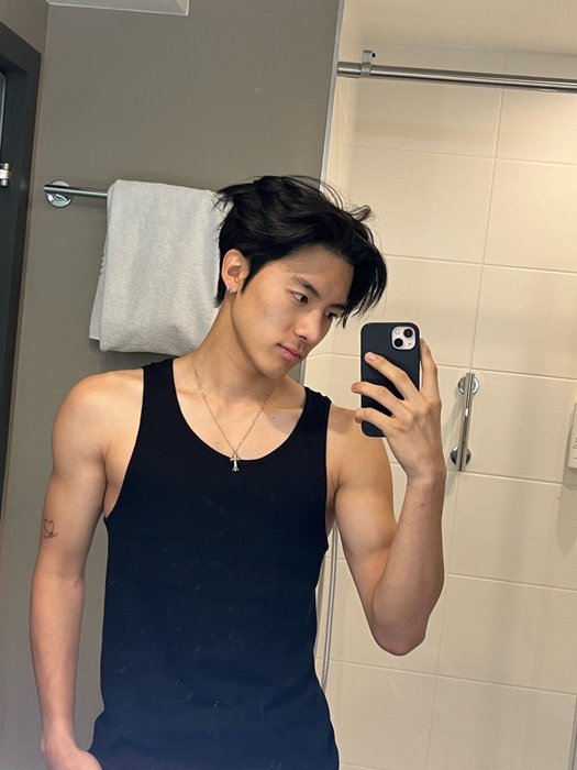 Thumbnail of www-x-com-sohnonly-status-1859186281278054533-03ce310de7e04602