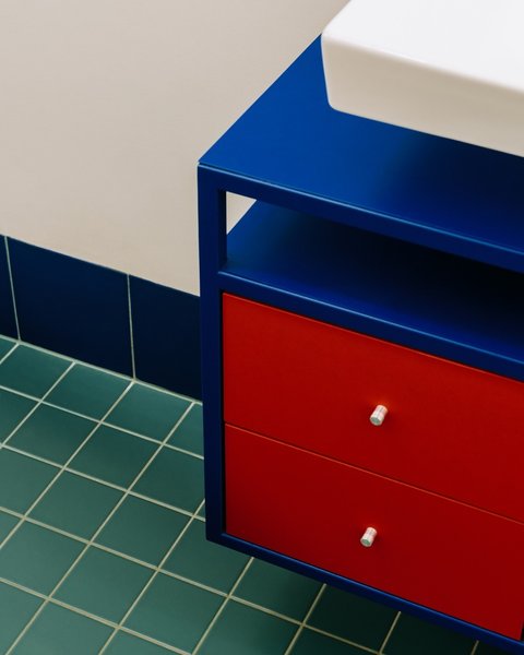 Thumbnail of p-dd1mfrhuz0o-046d1269120948af 11