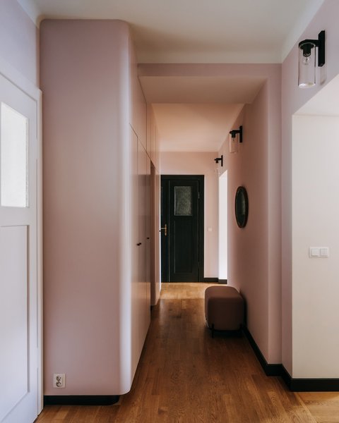 Thumbnail of p-dd1mfrhuz0o-046d1269120948af 3