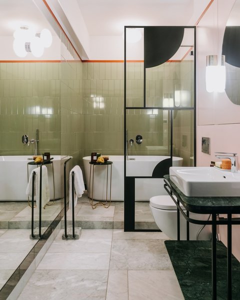 Thumbnail of p-dd1mfrhuz0o-046d1269120948af 9