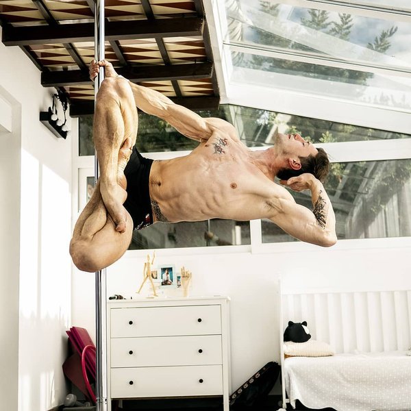 Thumbnail of p-bttkqqebz6q-05c5a7044fa142b2 0