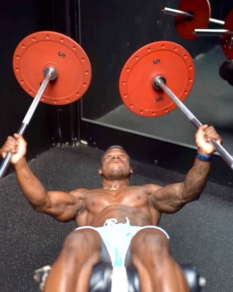 Thumbnail of p-cv91zfvmj4z-060091554bad403b 3