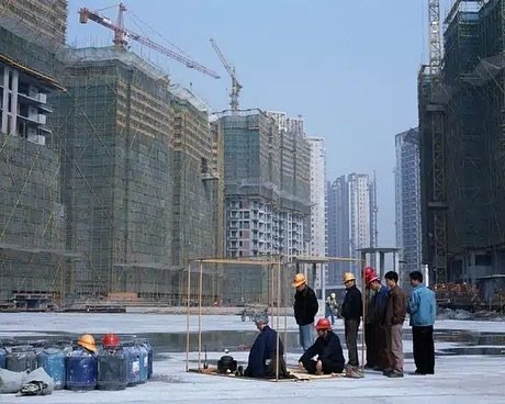 Thumbnail of p-dfesxdkj238-060715f75bc24f81 11