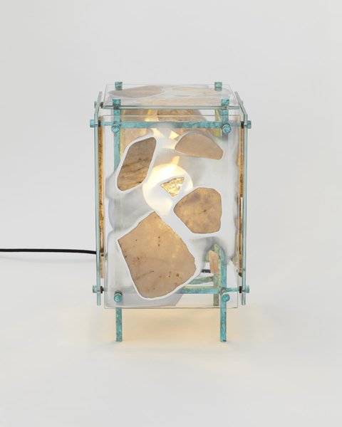 Thumbnail of p-c0t7wcdusaa-090530585f604b9f 0