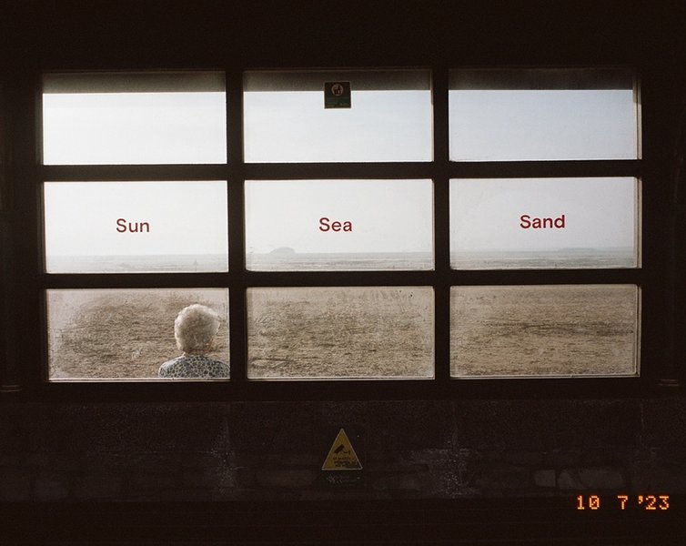 Thumbnail of deslq6fn9-2-0a358ddf2b534ef7 3