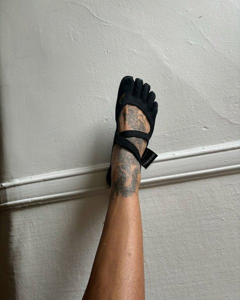 Thumbnail of c-03qihv2p7-0ae3039d27344d9d 4