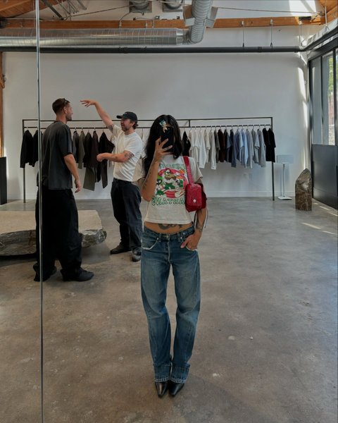 Thumbnail of c-03qihv2p7-0ae3039d27344d9d 5