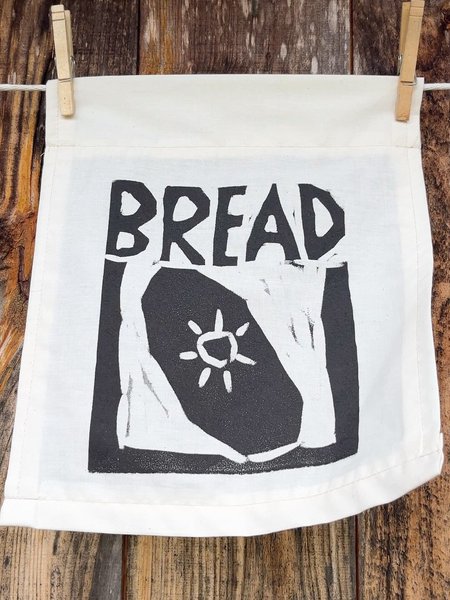 Thumbnail of p-dmi7psfofui-0c63c6599a184d18 4