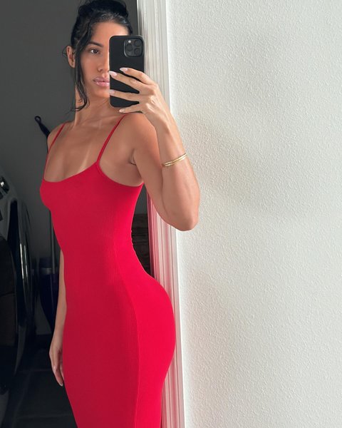 Thumbnail of p-da9irkgscsw-0ce7e16935184ccd 2