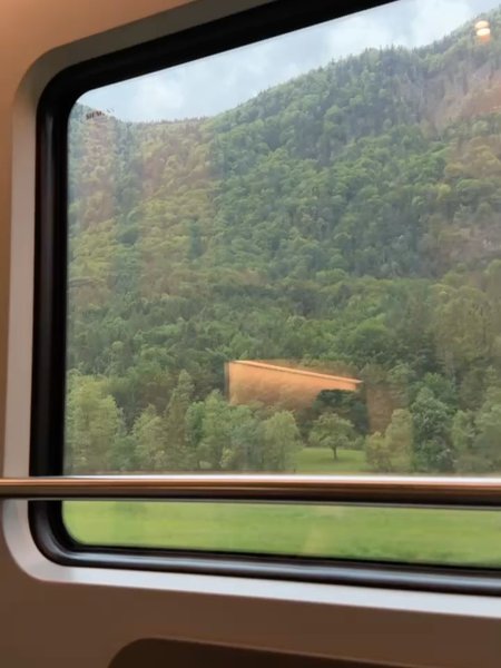 Thumbnail of dmnu-w8igcl-0cfbfce456e5436e 7