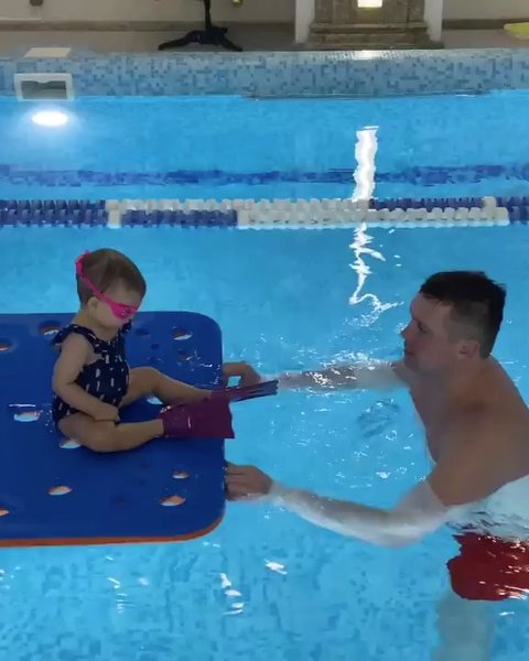 Thumbnail of dcclbcuy-r6-0e971b3793df4660 2