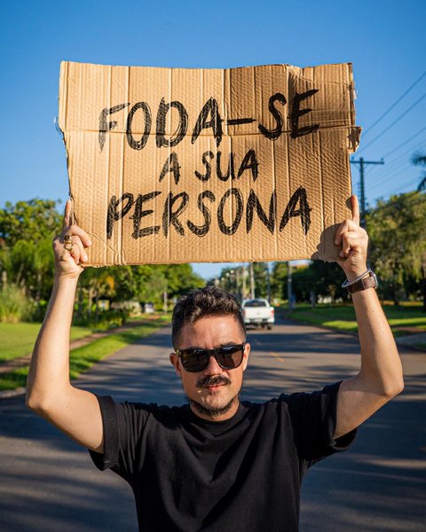 Thumbnail of p-czo5u3jrh4c-0ebf1c9e5f6b4433 2