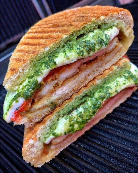 Thumbnail of p-chfry5zffbg-0ee5f0cdb08c4e52 1