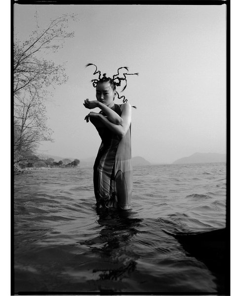 Thumbnail of b-kd1btpzth-0f85443fe2344c3f 3