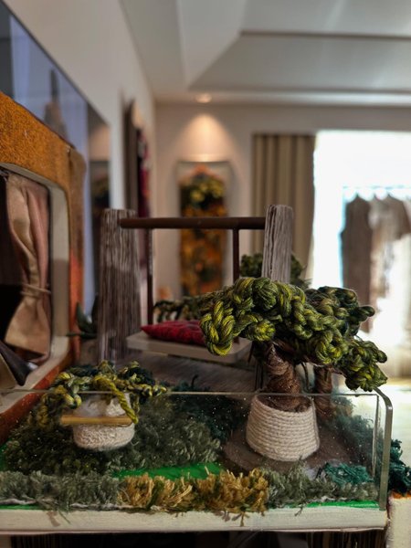 Thumbnail of p-dpoloi8jvrt-101d936e66d54774 4