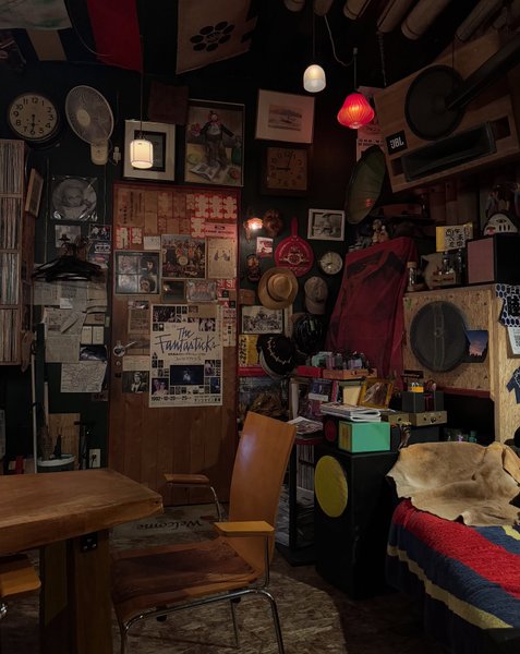 Thumbnail of dpl-houiuft-1081f9956b0c4fc5 9