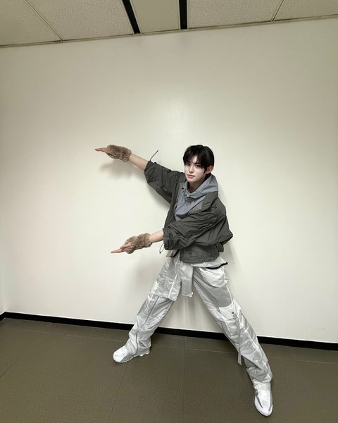 Thumbnail of p-dg2pl1qzceb-10b9f7d29692481e 5