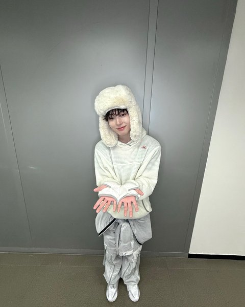 Thumbnail of p-dg2pl1qzceb-10b9f7d29692481e 6