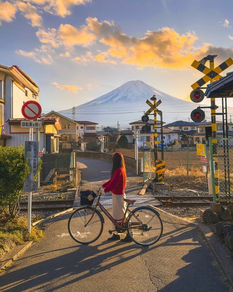 Thumbnail of p-dezj0cuzarf-10bd0706c8bc4d64 0