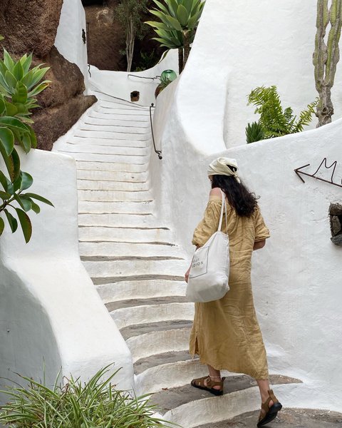 Thumbnail of p-czg5vn2of3r-139ffed8109d431a 0