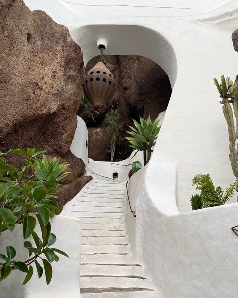 Thumbnail of p-czg5vn2of3r-139ffed8109d431a 3