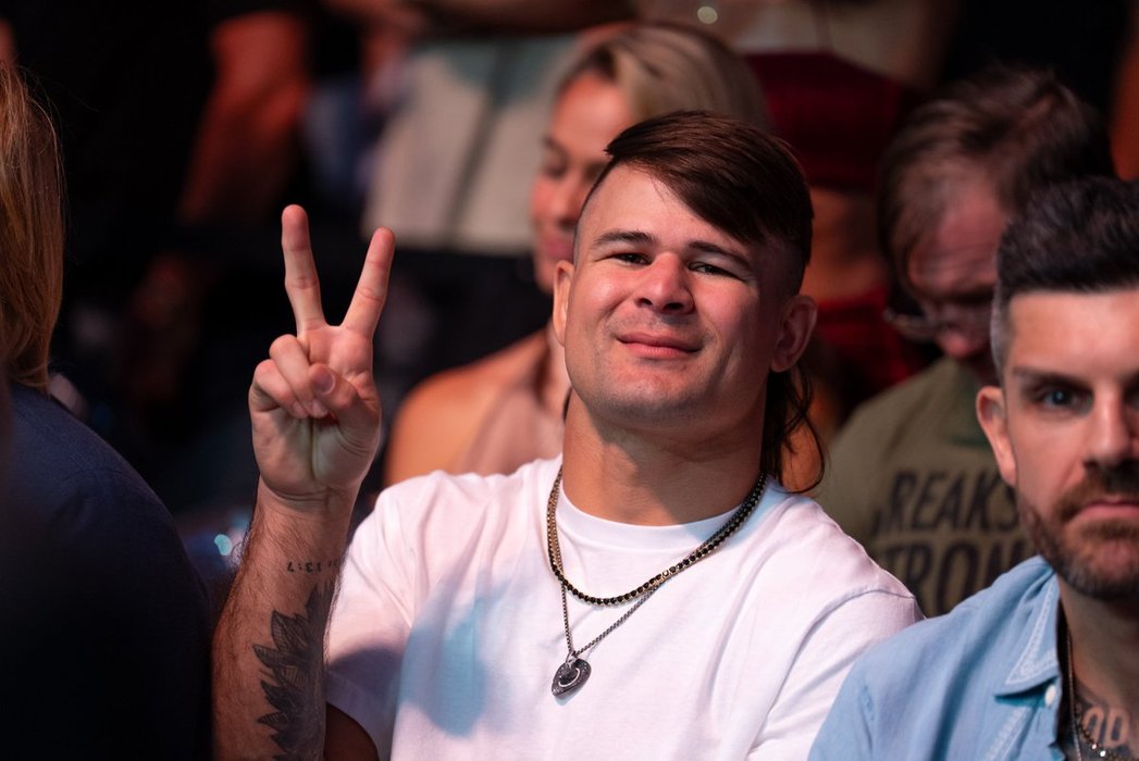 Thumbnail of www-x-com-ufcespanol-status-1939159519311102074-13e76437831547b8