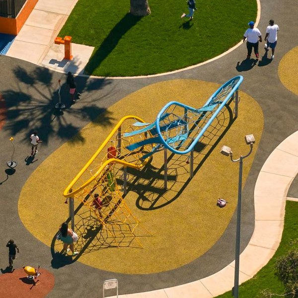 Thumbnail of p-cwqw2p7pnvv-153432d06c6344e7 0