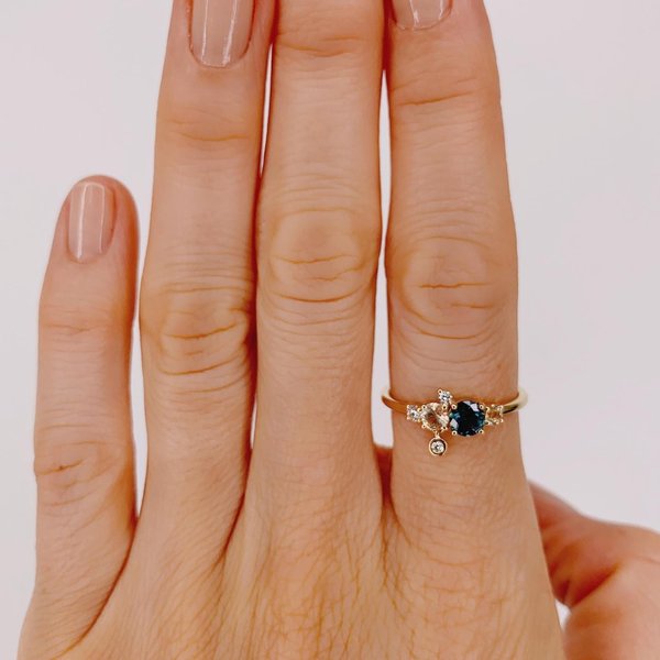 Thumbnail of p-bzzris7avec-153fda5042b946a2 3