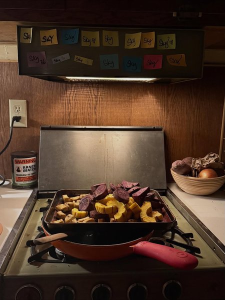 Thumbnail of www-instagram-com-p-dqfm-ovkswy-img-index-1 6