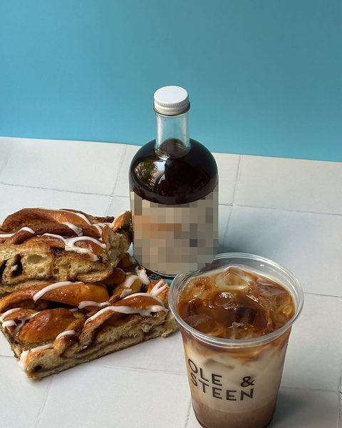 Thumbnail of c-diubhxb2a-1590b768db664f4d 0