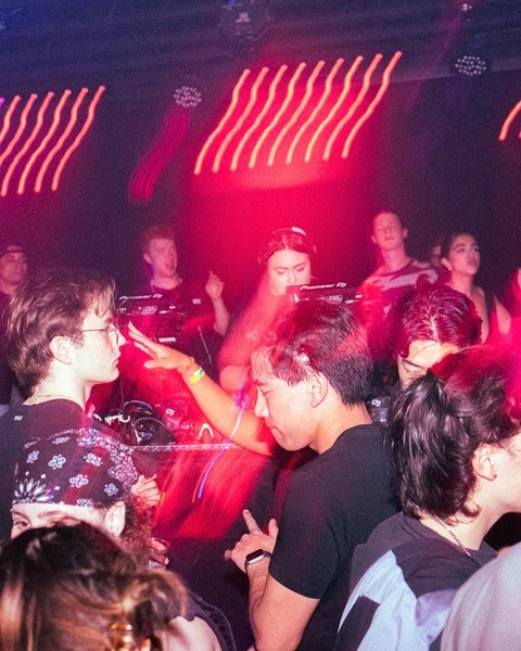 Thumbnail of p-c54slhiazz6-18ce883dda124bec 3