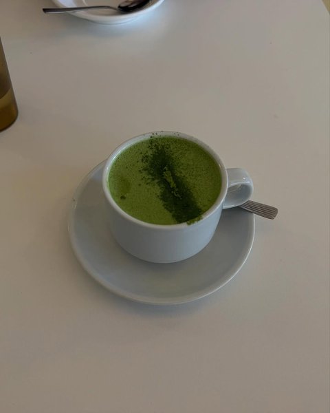 Thumbnail of www-instagram-com-p-dipo0i0sg9t-img-index-8 8