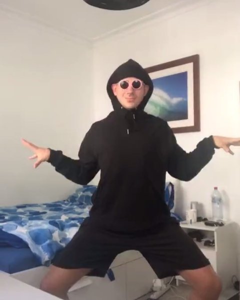 Thumbnail of p-bxehh72j5gp-1972140953254241 3