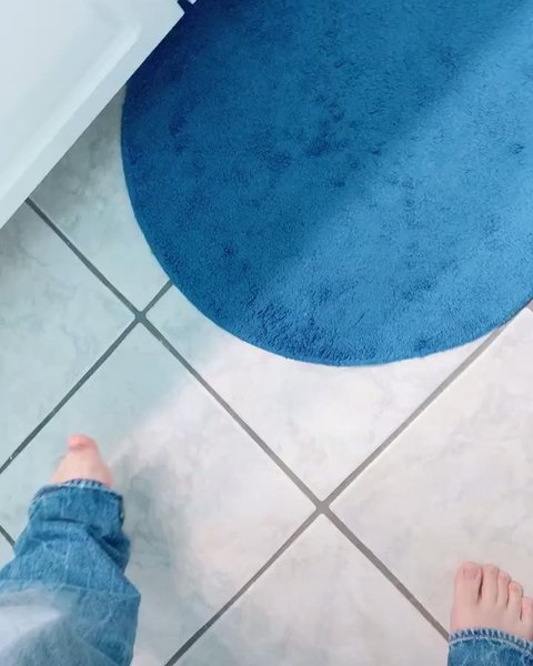 Thumbnail of p-bxehh72j5gp-1972140953254241 8