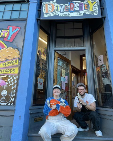 Thumbnail of p-cilsxy1oi8s-1a44c01fb2904f6b 1