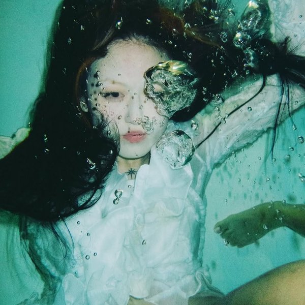 Thumbnail of instagram-1bd321d8d58c4f13 3