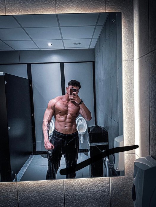 Thumbnail of www-x-com-antidoc-status-1807107798469132573-1e170261d27a4aa5