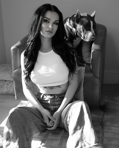 Thumbnail of p-dq7rnyjkplm-1e81b7059815418e 0