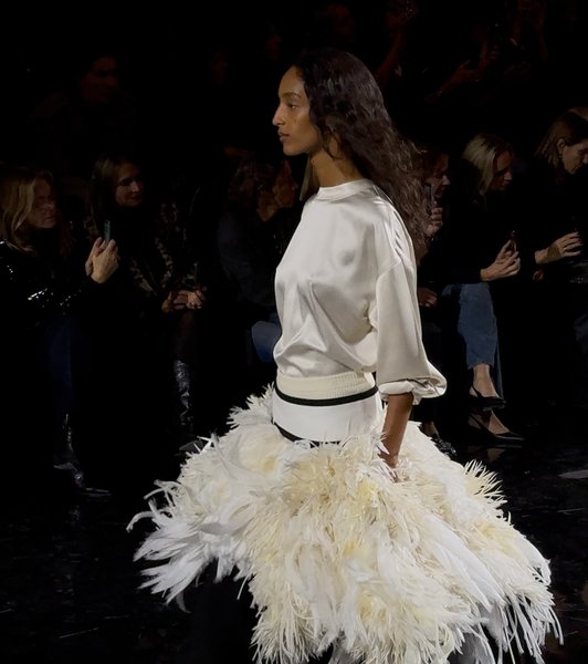 Thumbnail of p-dpesh8kjx0c-1eab6eda577449d2 2