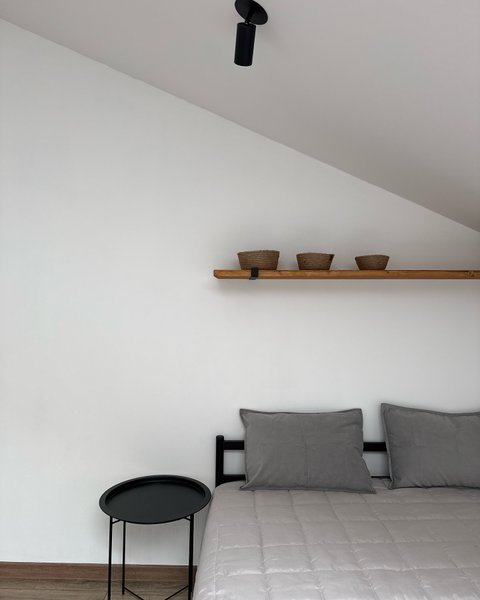 Thumbnail of p-dlfcsgesyrg-206fdb6cbd534e51 2