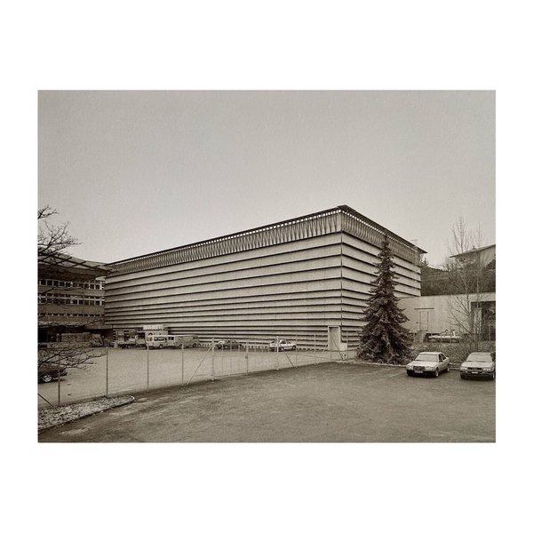 Thumbnail of p-dezub8nmumz-208c8ef55ade4842 3