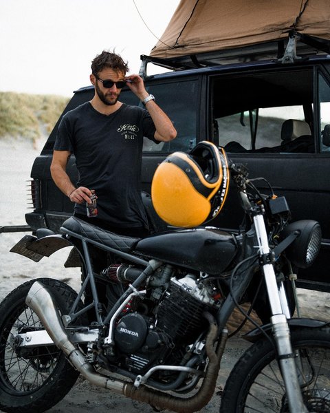 Thumbnail of p-cgceyfhsifk-20c15f5bf6f34df4 4