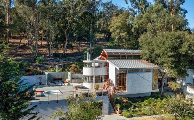 Thumbnail of p-czqpoygrlmz-225c66a94bbe4bed 1