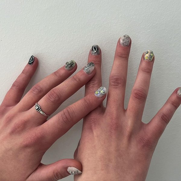 Thumbnail of c6zdfyqoh-u-2500bf0193e04f47 0