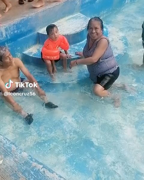 Thumbnail of p-dje3xbetkso-252b2f0e09e84d0d 7