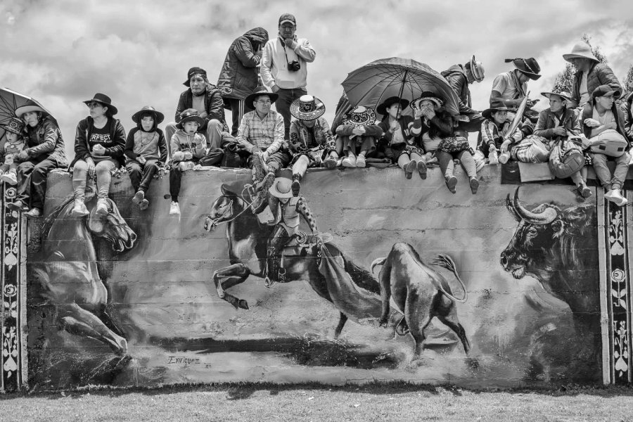 Thumbnail of p-dfabx3ku1j9-267b25242d424b5f 1