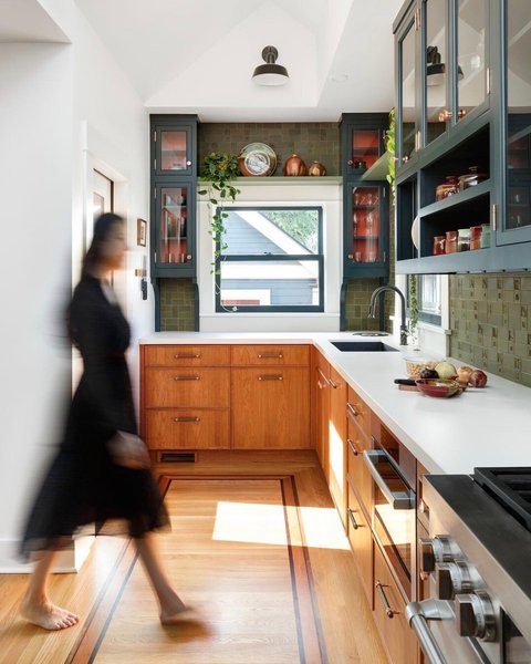 Thumbnail of p-ccyyttchnlb-272f48666d5649f3 0