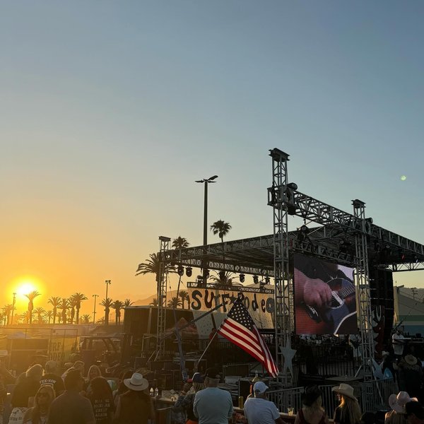 Thumbnail of c9lm-3vrqv-273a57360e7641a3 3